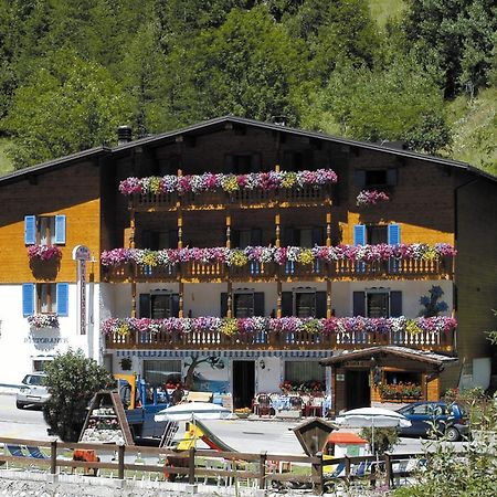 Albergo Genzianella Rocca Pietore Kültér fotó