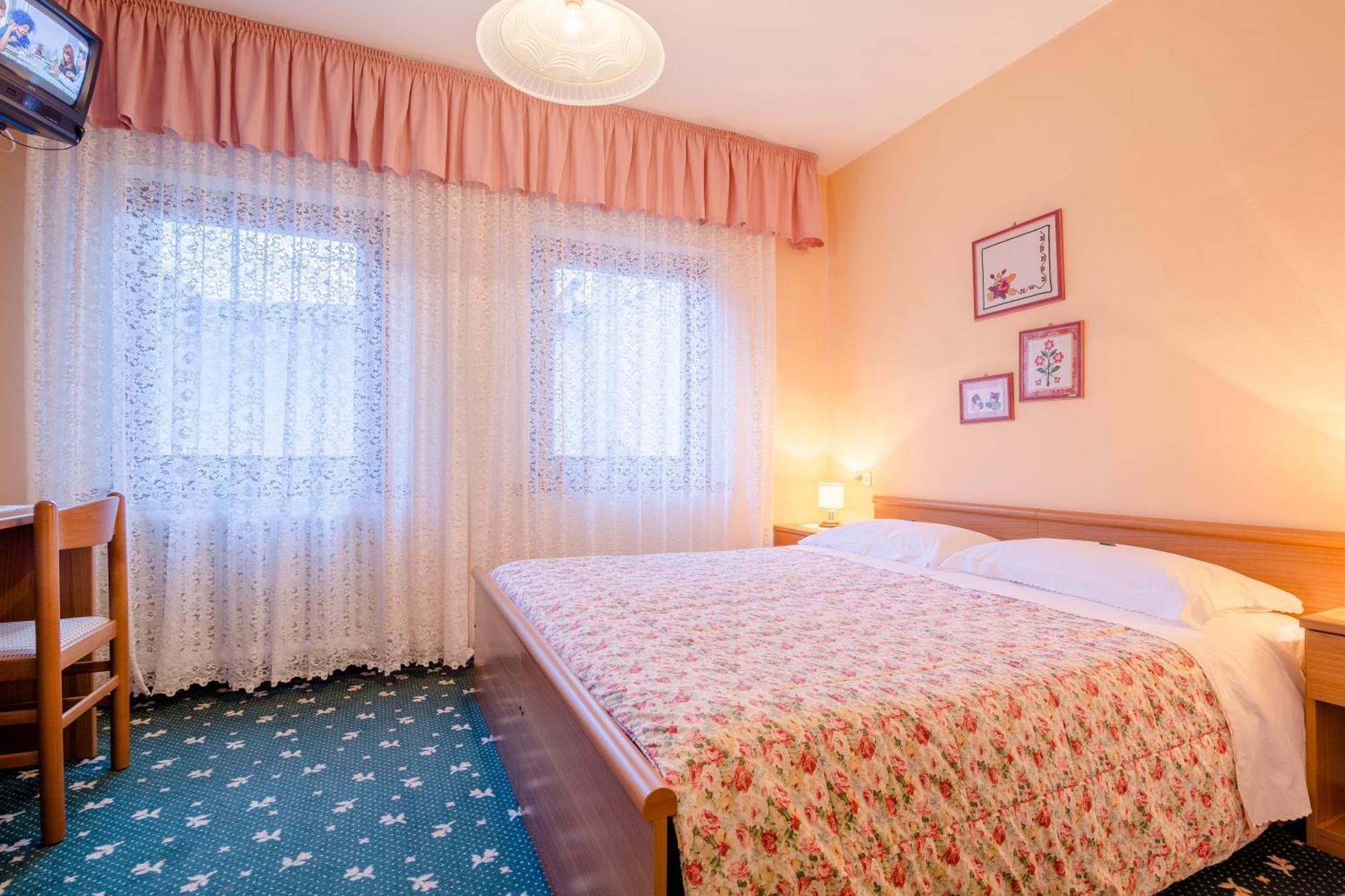 Albergo Genzianella Rocca Pietore Kültér fotó