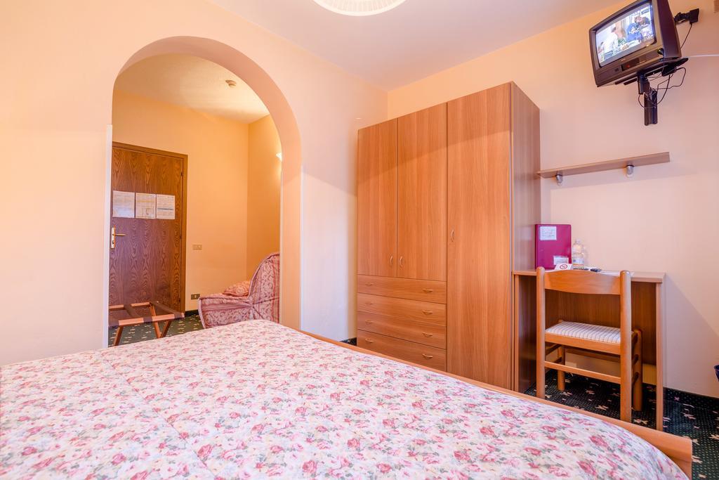 Albergo Genzianella Rocca Pietore Kültér fotó